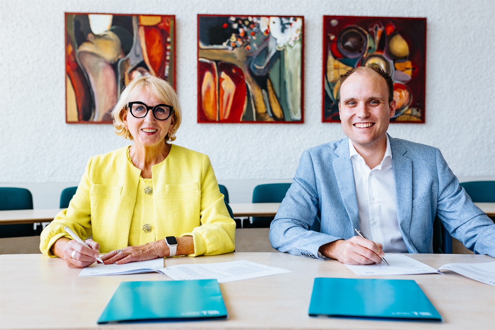 Ondertekening Hekerbeekdal