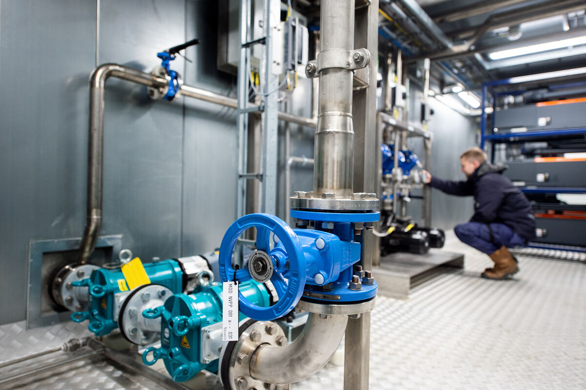 Medewerker in NVPP installatie