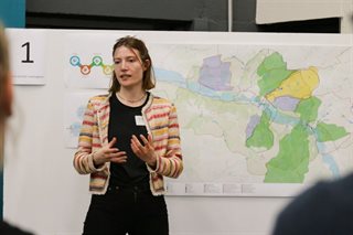 Presentatie tijdens informatiebijeenkomst