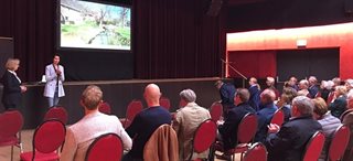 Presentatie tijdens de vierde dialoogtafel