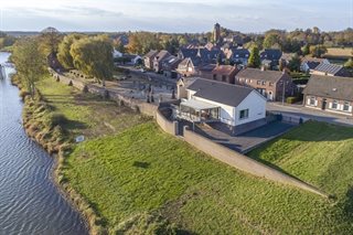 Well aan de Maas