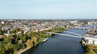 Luchtfoto van de maas