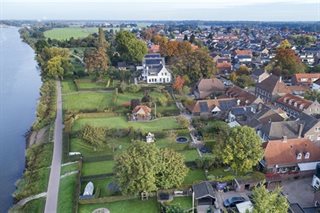 Luchtfoto Arcen