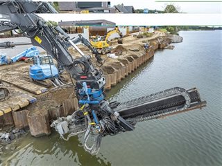 Extra verstevigen van de damwanden