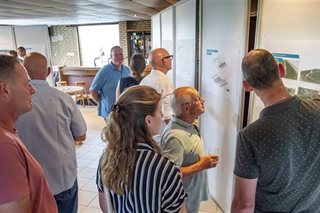 Informatie tijdens inloopbijeenkomst