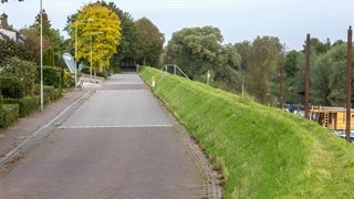 Weg aan de dijk