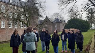 Gastcollege aan studenten