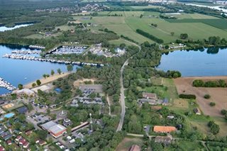 Luchtfoto De Kamp