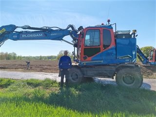 Patrick bij de kraan