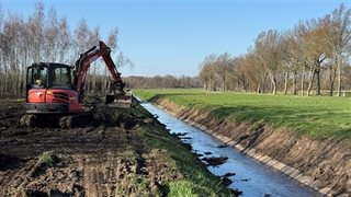 Opschonen van beek