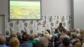 Presentatie tijdens de informatiebijeenkomst
