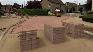 Bestraten van de weg