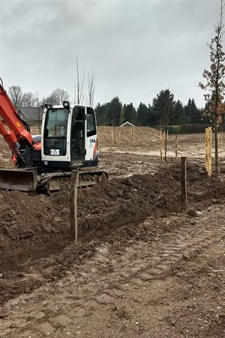 Werkzaamheden met graafmachine