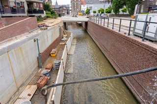 Werkzaamheden aan de beek
