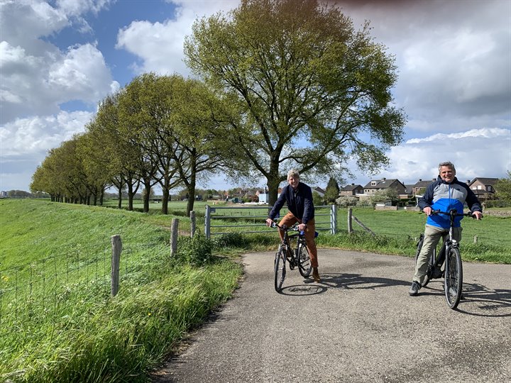 Ton Herings en Jos Teeuwen in Middelaar