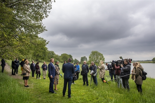 jtkoninklijkstreekbezoekaannoord-limburg0187