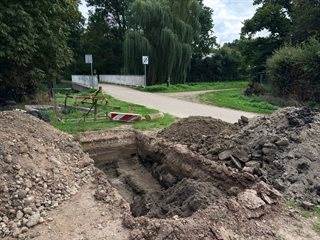 Gegraven proefsleuf in Daniken
