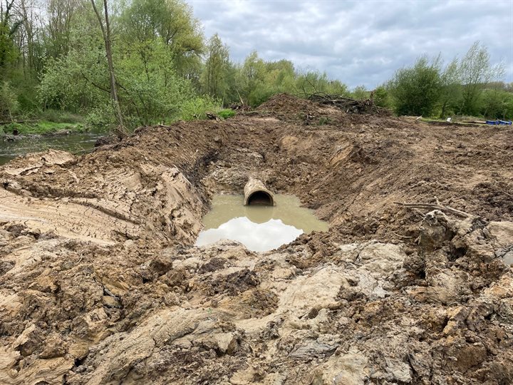 Rioolbuis vrijgemaakt